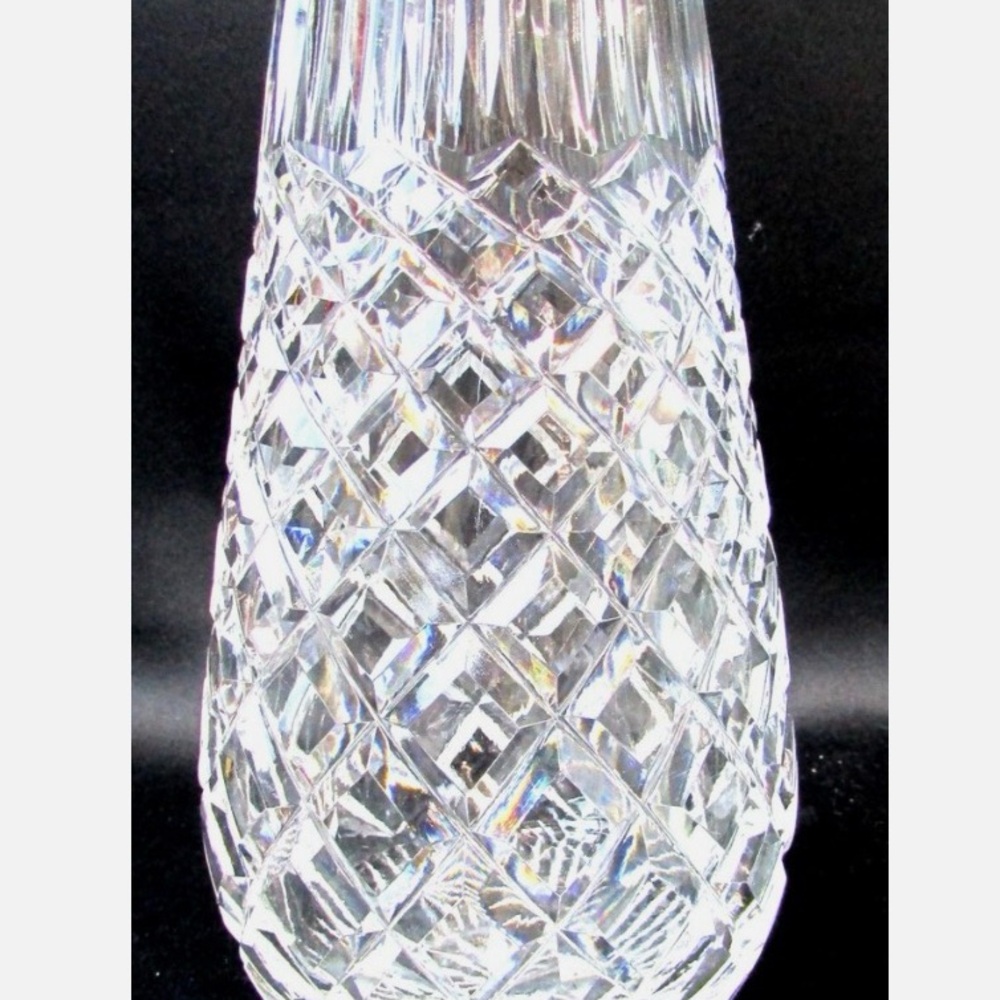 Waterford glass vase 7” tall - Picture 2 of 8